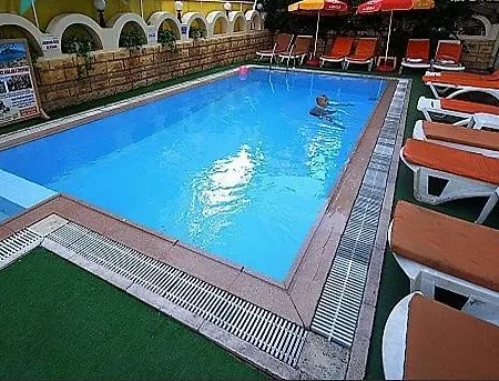 Sea Center Отель 2*